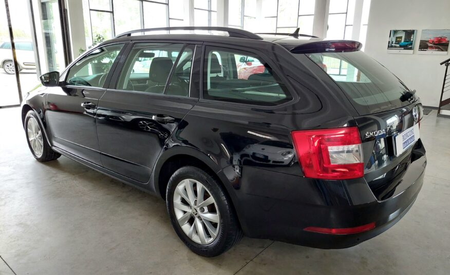 SKODA Octavia Wagon 1.6 TDI Executive – 2019