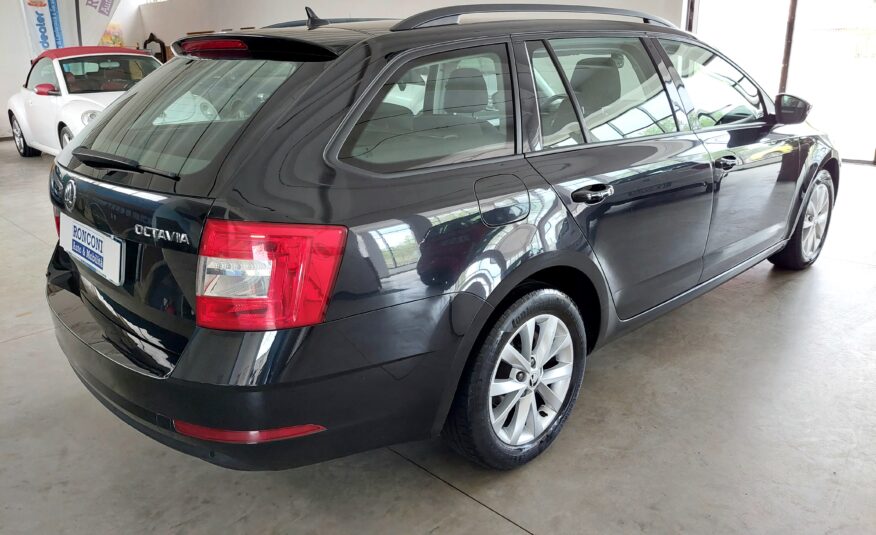 SKODA Octavia Wagon 1.6 TDI Executive – 2019