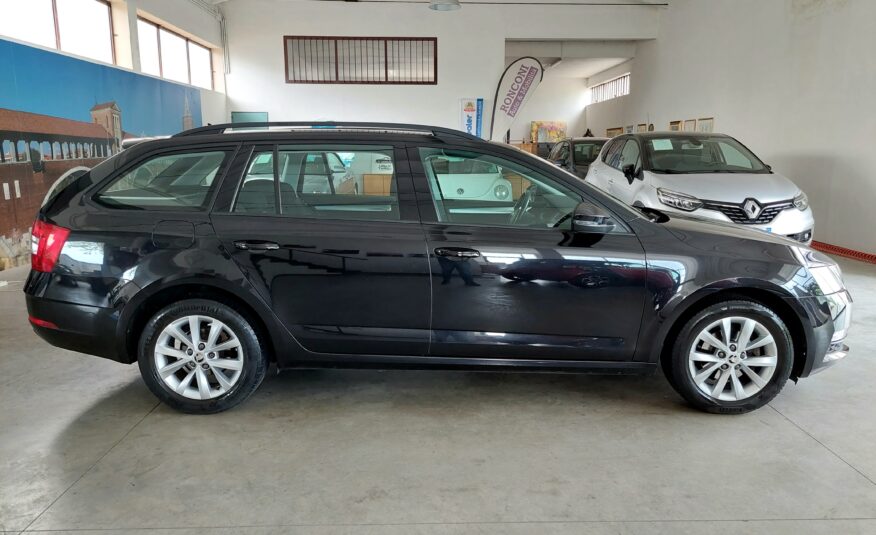 SKODA Octavia Wagon 1.6 TDI Executive – 2019