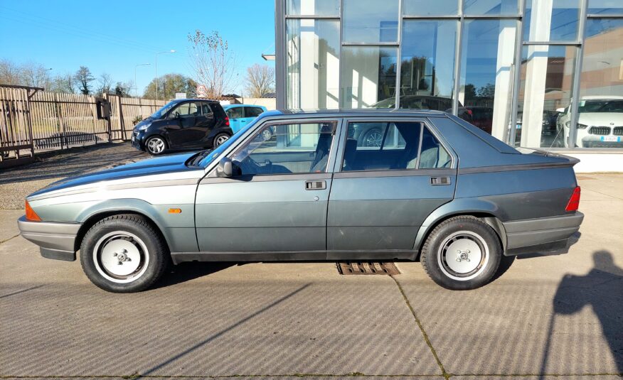 ALFA ROMEO 75 1.8 IE