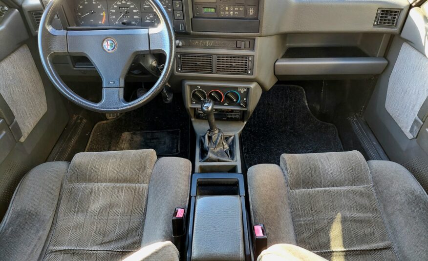 ALFA ROMEO 75 1.8 IE