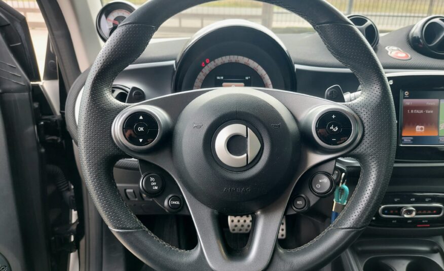 SMART ForTwo Cabrio 0.9 Turbo Twinamic Passion – 2017